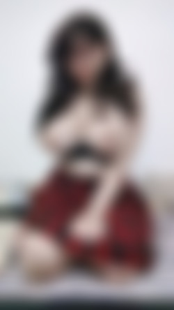 Miki Blue aka Kittydanx/Kittydanx/Reddit/Pics/1/9vs9od002-Y2QazkN.jpg