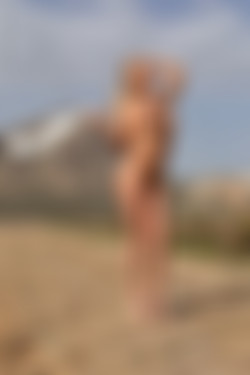 [photodromm.com] 2018-11/[photodromm.com] - 2018.11.06 - Darina - The Promenade (x50) 2000x3000/20l.jpg