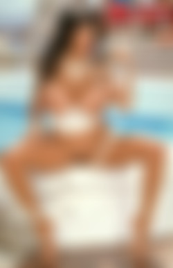 scoreland.com & xlgirls.com & bigboobbundle.com - 2014-10/_bigboobbundle.com/Ahoy, Angelique/BustyAngelique32.jpg