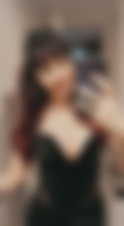 [OnlyFans.com] JanuaryEmbersXO - SiteRip/Photos/1028285474.jpg
