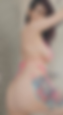 [OnlyFans.com] JanuaryEmbersXO - SiteRip/Photos/1052145886.jpg