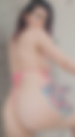 [OnlyFans.com] JanuaryEmbersXO - SiteRip/Photos/1052145887.jpg