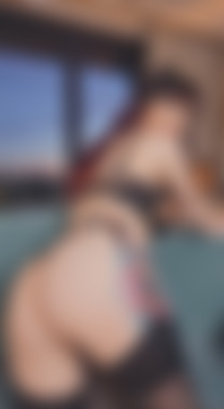 [OnlyFans.com] JanuaryEmbersXO - SiteRip/Photos/1073326449.jpg
