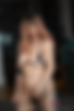 [OnlyFans.com] JanuaryEmbersXO - SiteRip/Photos/1099098081.jpg