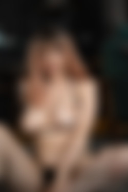 [OnlyFans.com] JanuaryEmbersXO - SiteRip/Photos/1103907558.jpg