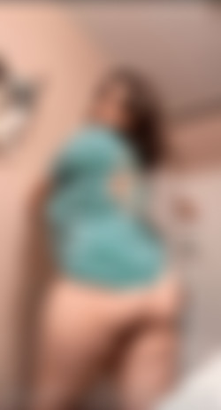 [OnlyFans.com] YourBigTiddiedLamb - SiteRip 8.1.2023/Photos/2633931886.jpg