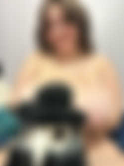 [OnlyFans.com] YourBigTiddiedLamb - SiteRip 8.1.2023/Photos/2635328396.jpg