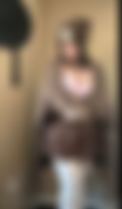 [OnlyFans.com] YourBigTiddiedLamb - SiteRip 8.1.2023/Photos/2638775672.jpg