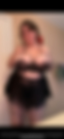 [OnlyFans.com] YourBigTiddiedLamb - SiteRip 8.1.2023/Photos/2681050515.jpg