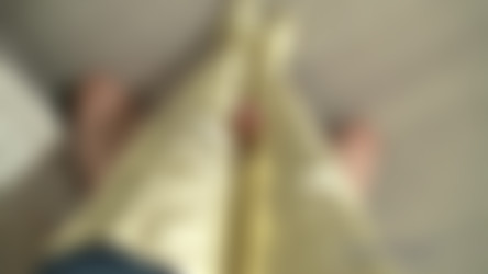 [FetishLiza.com] Video Pack (2018) [62 Videos]/Gold thigh high bootjob.mp4