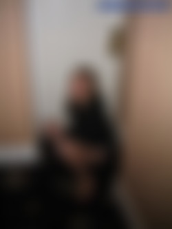 Drunk Girls Pissing In Unconventional Places/148865826XIXFrQ_ph.jpg