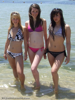 ugotitflauntit.com/08009 Laura and Friends 1_1280highres/014.jpg