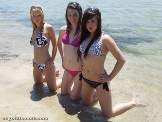 ugotitflauntit.com/08009 Laura and Friends 1_1280highres/023.jpg