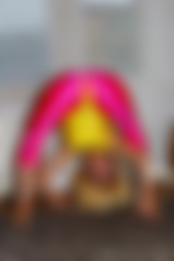 Shiny Leotards/Gallery 010 - Luda/010sl_010.jpg