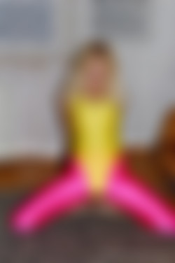 Shiny Leotards/Gallery 010 - Luda/010sl_026.jpg