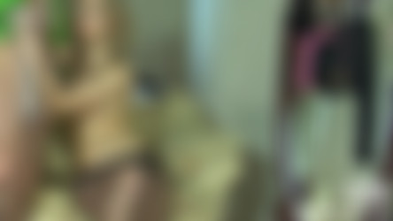 PantyhoseLine/pantyhoseline_g715_Irene_Rolf.wmv