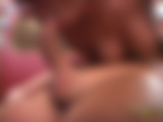 HardcorePartying.com (RealityGang.com)/SiteRips/Mardi Gras Warm-up.wmv