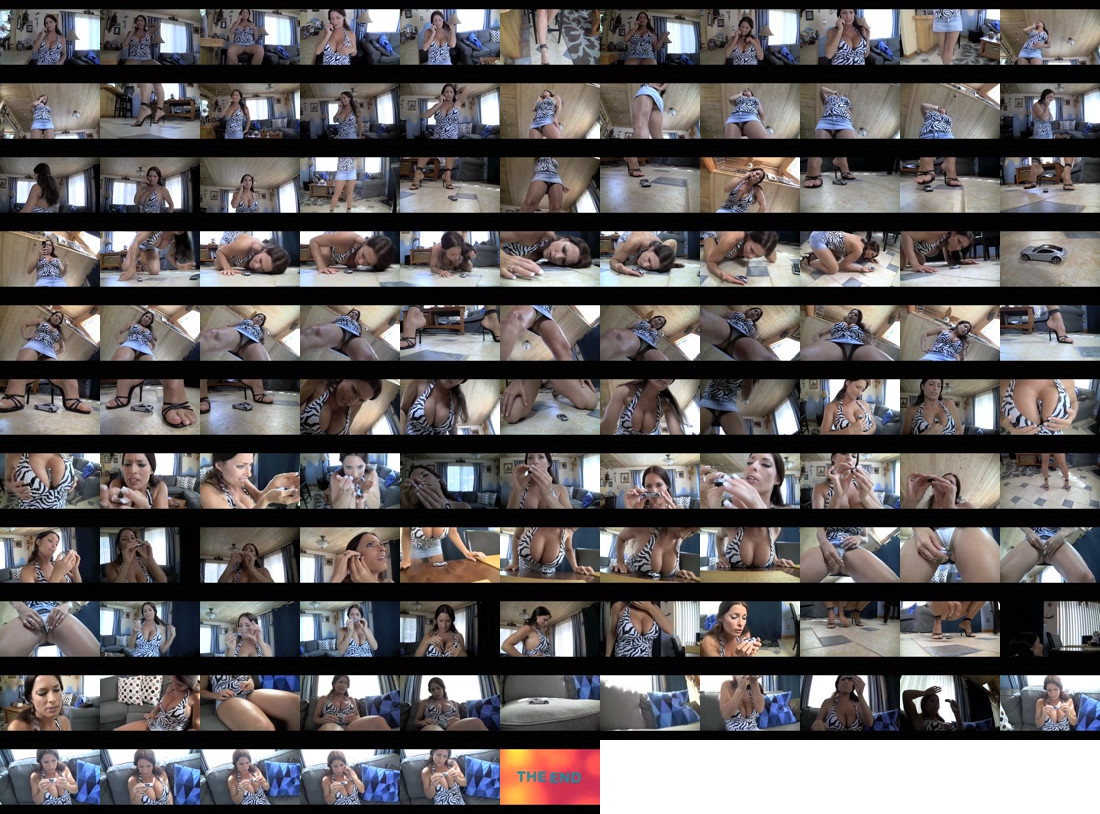 Goldie Blair/Великанша/Giantess Goldie.mp4